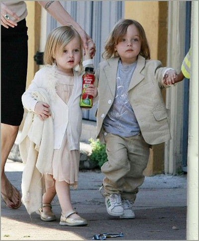 6 nhóc tỳ nhà Jolie-Pitt thay đổi thế nào?