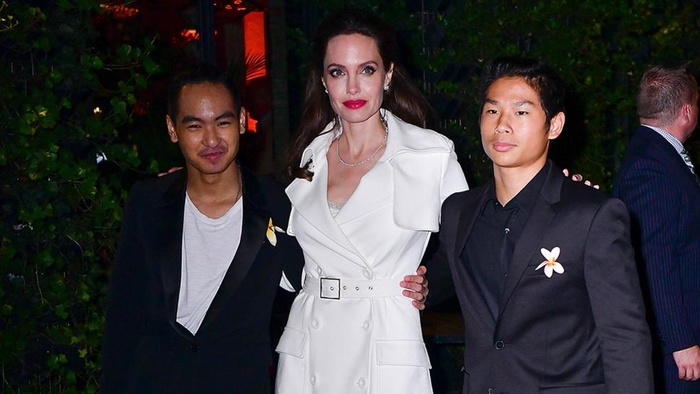 6 nhóc tỳ nhà Jolie-Pitt thay đổi thế nào?