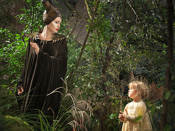 6 nhóc tỳ nhà Jolie-Pitt thay đổi thế nào?