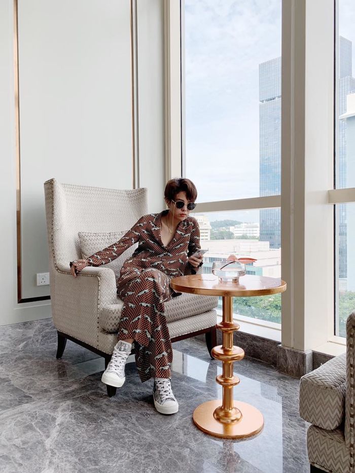Ảnh thời thơ bé khó nhận ra của các cô nàng tomboy cá tính nhất Vbiz