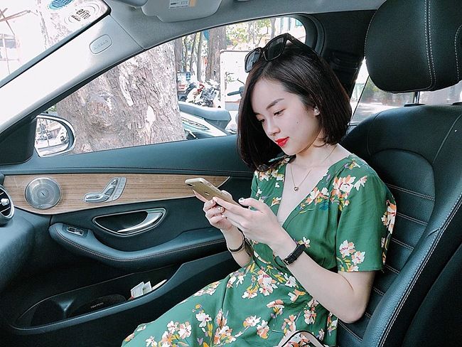 Bất ngờ cuộc sống của những người đẹp chia tay cầu thủ đình đám Việt N