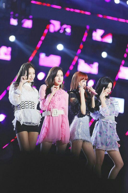 Black Pink xác lập kỷ lục triệu đô cho 1 đêm concert