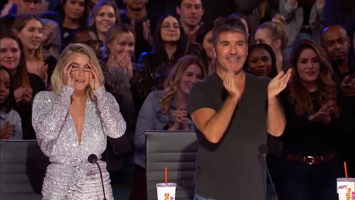 Chàng trai khiếm thị mắc bệnh tự kỷ gây sốt ở America’s Got Talent