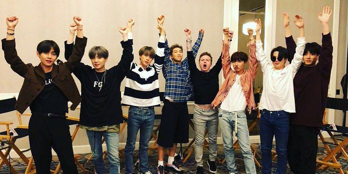Chênh lệch ngoại hình khó tin giữa sao US-UK và sao Kpop