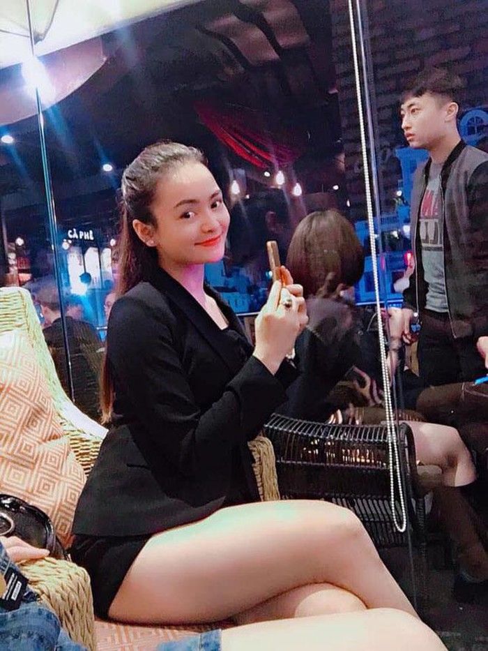 Cô gái 3 tô phở: thu nhập 20 triệu/tháng