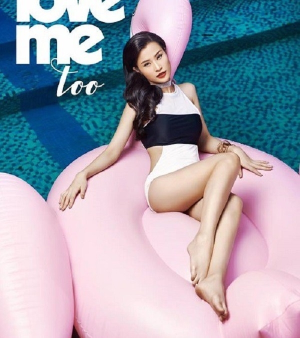 Cuộc chiến ngực đầy, eo thon với bikini của 3 ca sĩ tuổi teen đời đầ