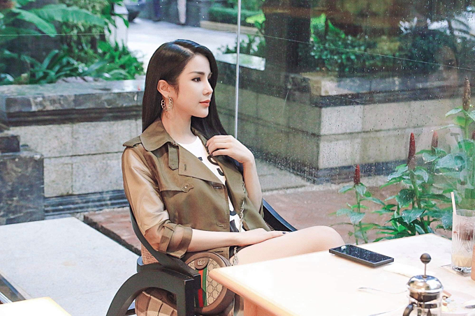 Cường Đàm chuẩn bị hôn lễ, Trường Giang - Nhã Phương khoe ảnh ngố tàu
