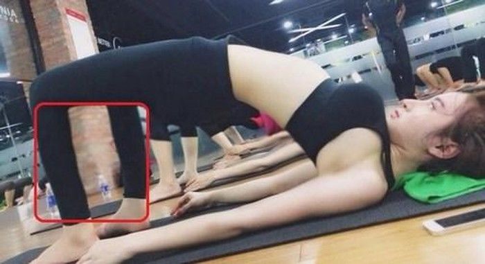 Điểm danh những cô nàng nghiện chỉnh ảnh đến móp cả tường mới chịu
