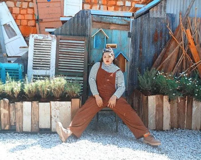 Du lịch bá đạo: Chụp ảnh đẹp là xưa rồi, bây giờ phải lầy mới mốt