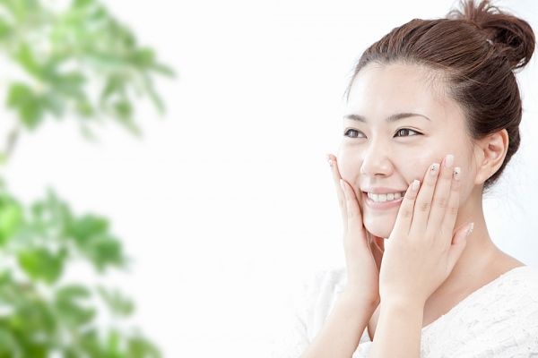 7 bước dưỡng da buổi tối giúp da sáng mịn, láng bóng