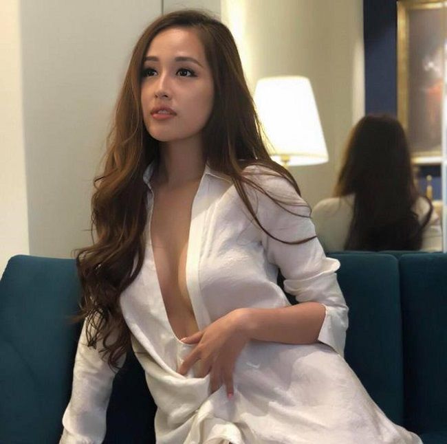 Gái hư Sulli chuộng mốt không bra: Người ném đá, kẻ bênh chằm chặp
