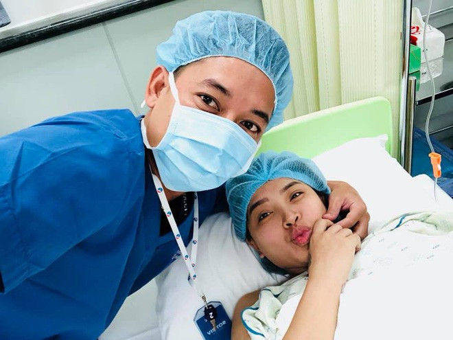 Hải Băng khoe ảnh cận mặt con trai vừa chào đời 3 ngày