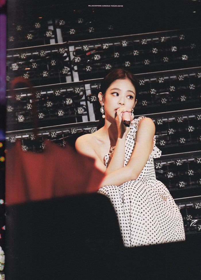 Hình mẫu thẩm mỹ xứ Hàn được yêu thích: Mỹ nhân Jennie (BlackPink) lọt