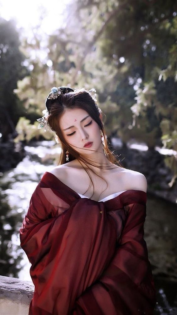 Học lỏm bí quyết làm đẹp truyền thống của mỹ nhân cung đình Trung Hoa 