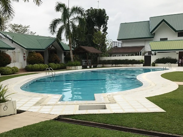 Khách sạn Philippines cấm các đôi tình nhân ngủ chung phòng