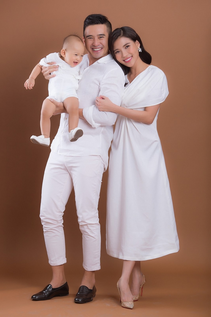 Lương Thế Thành - Thúy Diễm bị ngó lơ bởi nhân vật này trong bộ ảnh