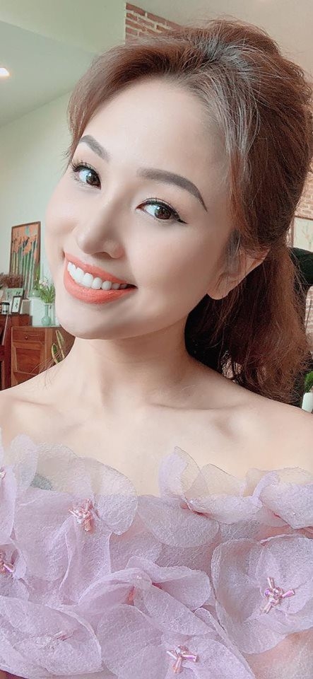 Mỹ nhân Nhật Ký Vàng Anh sau 12 năm:Người nghiện thẫm mỹ, riêng Ly