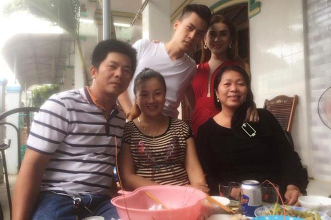 Nàng dâu Lâm Khánh Chi và những điều không phải mỹ nhân nào cũng có
