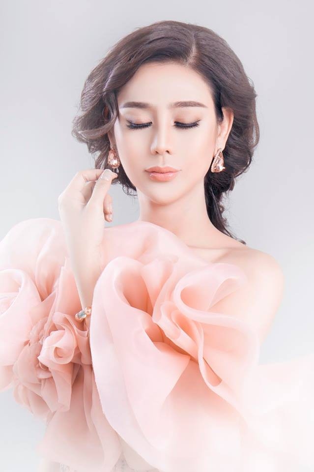 Nàng dâu Lâm Khánh Chi và những điều không phải mỹ nhân nào cũng có