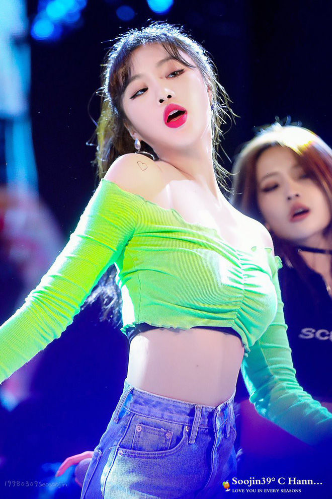 Nhan sắc lạ của mỹ nhân đang hot nhà (G)I-DLE: Lột xác ngoạn mục với