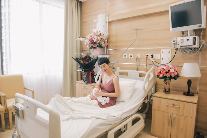 Nhan sắc mòn con mắt sau sinh của mỹ nhân Việt: Đẹp khó tin