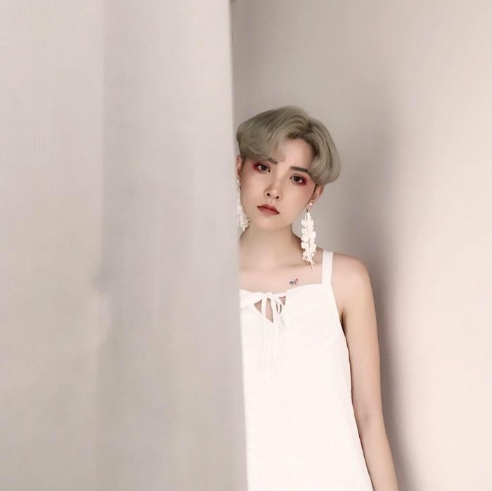 Những cô nàng lookbook nổi đình nổi đám ở Việt Nam
