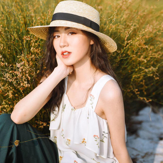 Những cô nàng lookbook nổi đình nổi đám ở Việt Nam