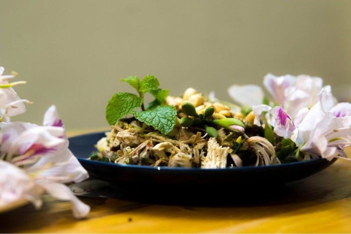 Những món ăn được chế biến từ hoa đầy ảo diệu