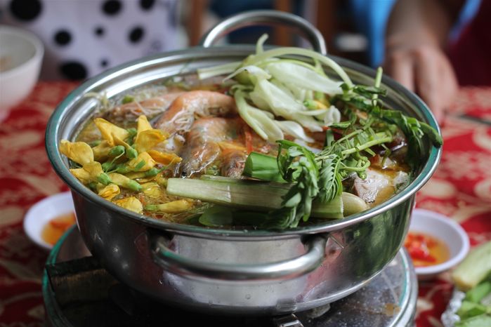 Những món ăn được chế biến từ hoa đầy ảo diệu