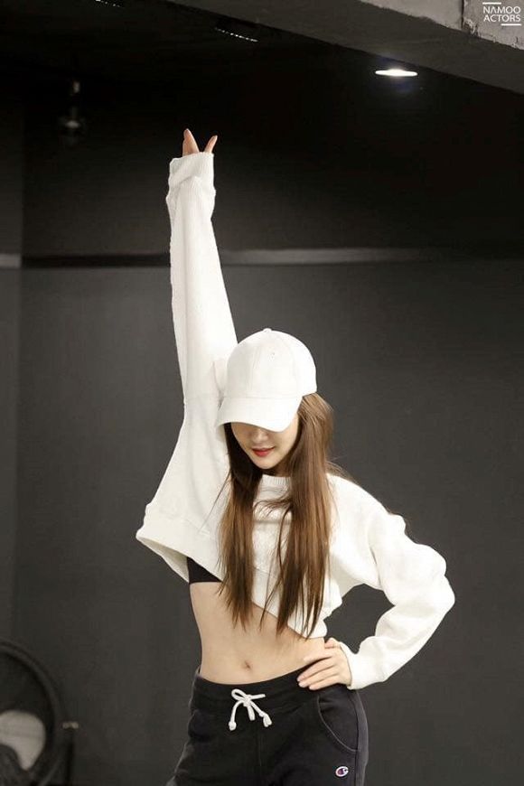 Park Min Young dẫn đầu danh sách siêu phẩm dao kéo châu Á