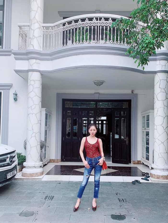 Sao Việt khốn đốn vì tin đồn thu nhập mấy chục tỷ mỗi năm