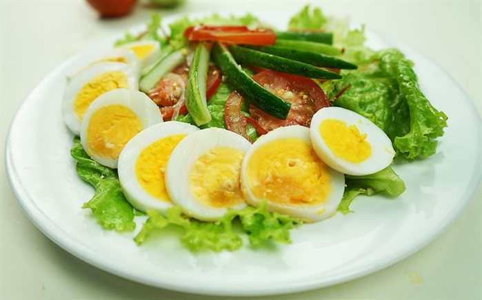 Tốn tiền mua mĩ phẩm mà da vẫn xấu thì ăn những thực phẩm giúp da đẹp