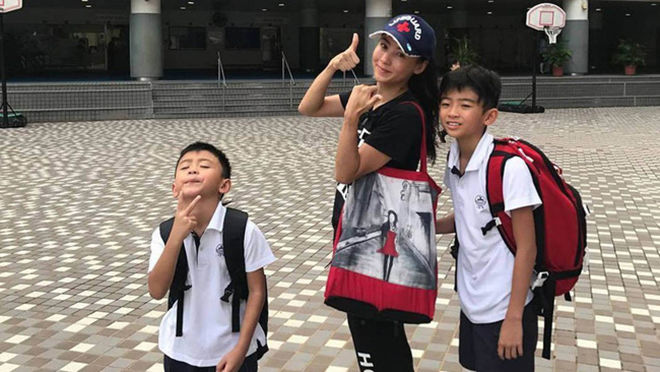 Trương Bá Chi đón tuổi 39: Vẫn trẻ đẹp, tâm sự sống độc thân cũng có t