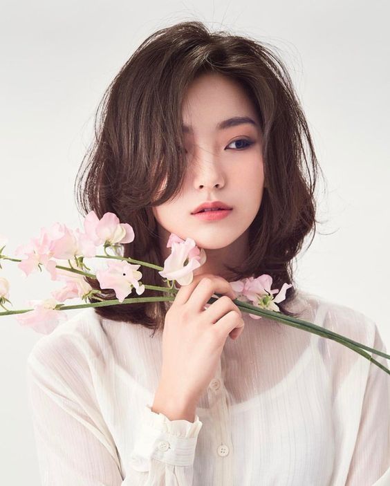 Tử vi thứ Năm (16/05): Cự Giải rất may mắn trong công việc