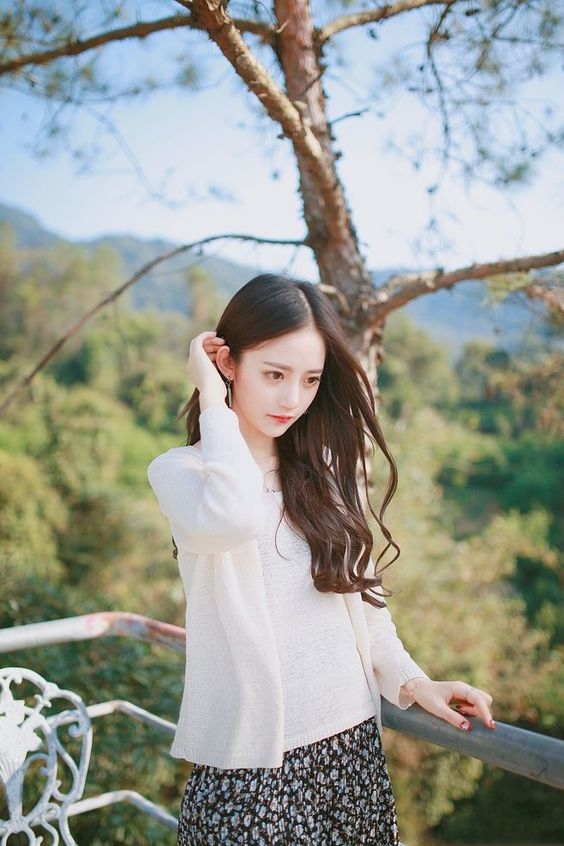 Tử vi tuần mới (6/5 - 12/5): Tuổi Sửu xui xẻo, Thìn thổn thức vì yêu
