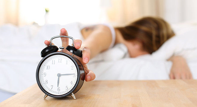 Tác hại của việc ngủ nướng ngày cuối tuần