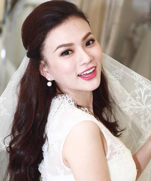 Hành trình thay đổi nhan sắc của ca sĩ Thu Thủy