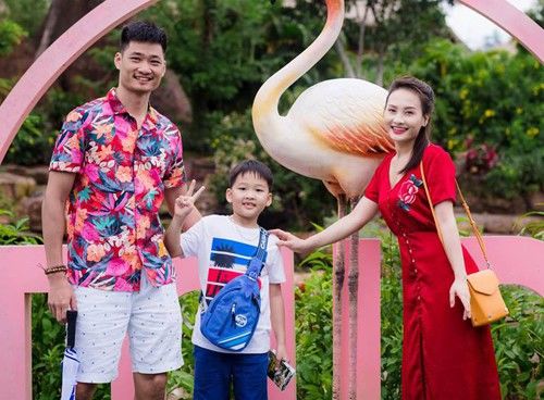 3 gương mặt hot sóng giờ vàng phim truyện: Ai tốt số hơn?