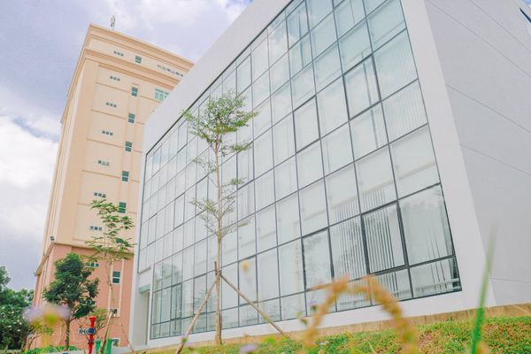 Những trường Đại học sống ảo “xịn” nhất Sài Gòn