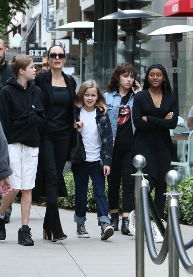 Angelina Jolie đón sinh nhật tuổi 44: Bình yên khi có các con bên cạnh