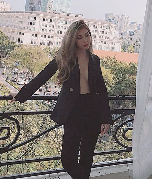 Ảnh hot sao Việt: Trấn Thành nhận bão like khi selfie cùng Bà Tân Vlog