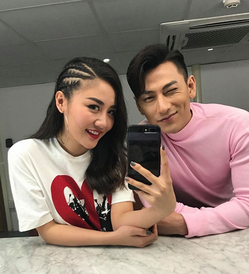 Ảnh hot sao Việt: Trấn Thành nhận bão like khi selfie cùng Bà Tân Vlog
