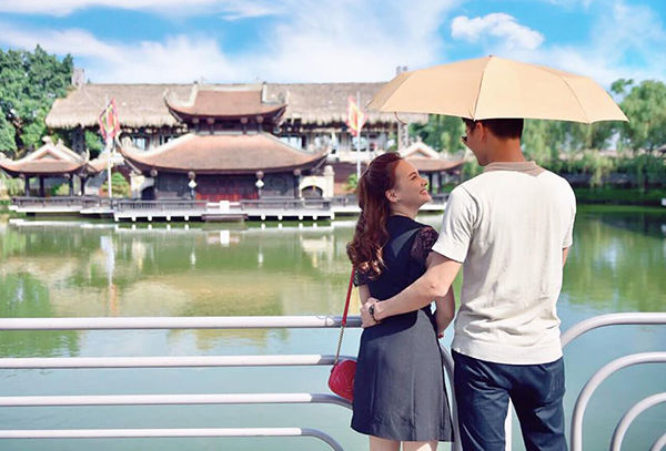 Ảnh hot sao Việt: Trấn Thành nhận bão like khi selfie cùng Bà Tân Vlog