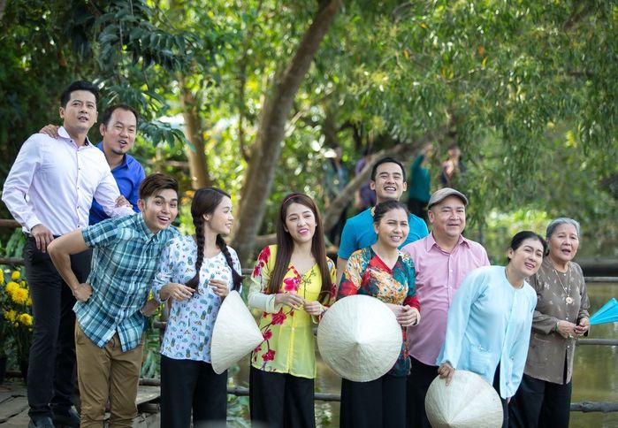Bộ 3 Cô Thắm Về Làng Sam-Jun-Puka gặp lại trên Running Man