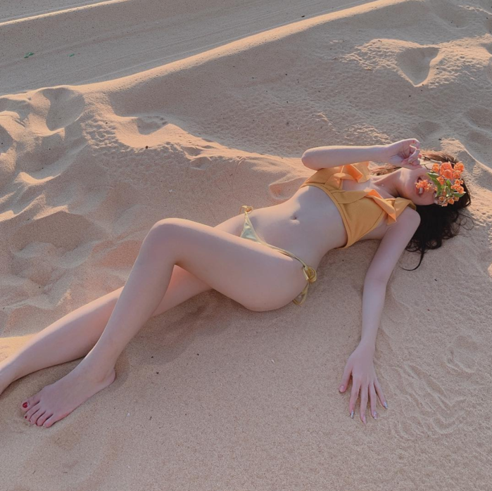 Bóc info hội gái xinh mới nổi sexy nhất Instagram