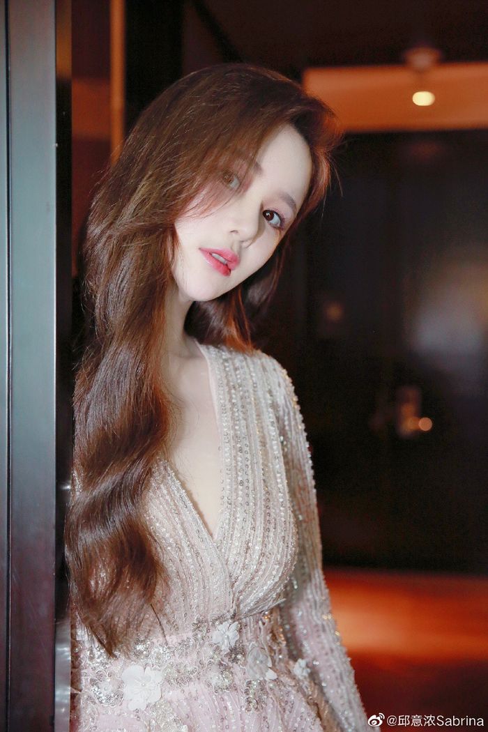 Bóng hồng 9X được ví với đàn chị Khâu Thục Trinh là ai?