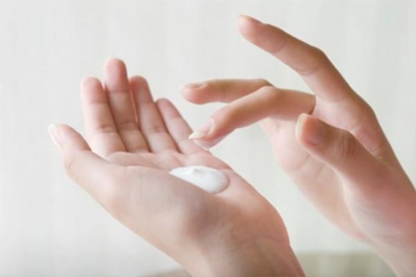 Các bước skincare giúp “cô bé” không xỉn màu, xấu xí và bốc mùi