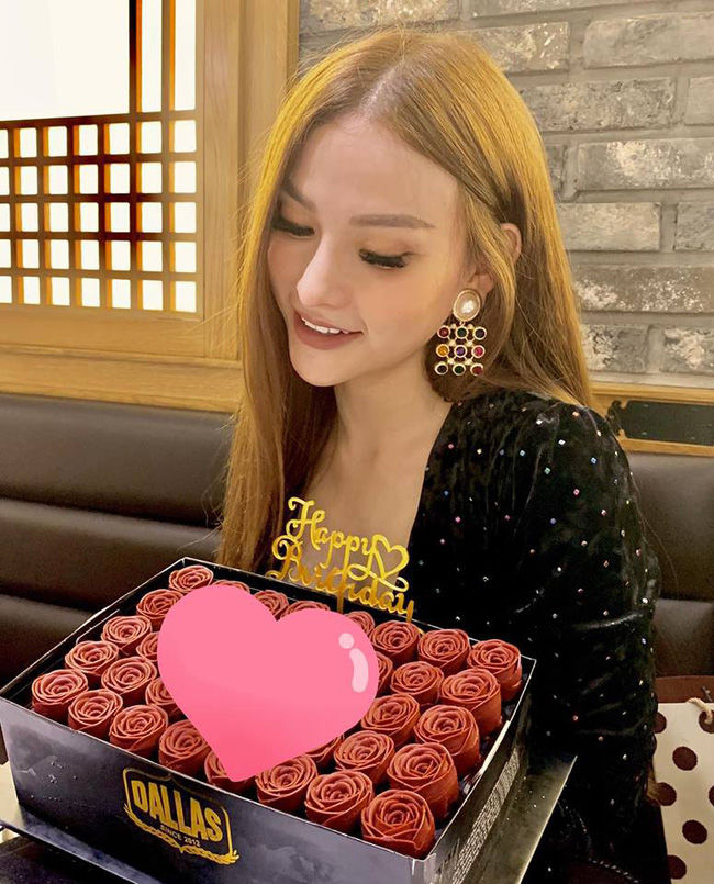 Chặng đường yêu của Thu Thuỷ: Khi tình trẻ làm chỗ dựa cho phụ nữ trải