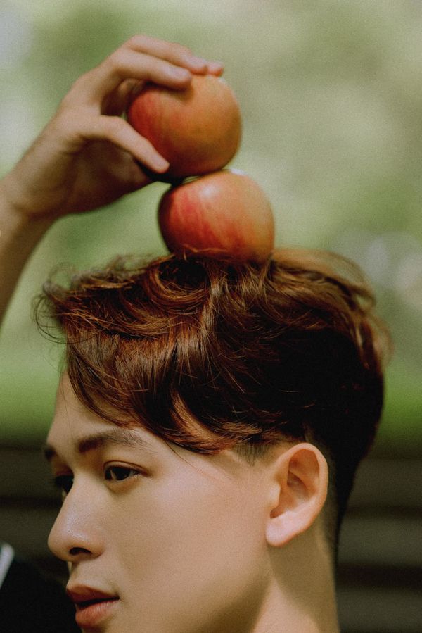 Vừa chia tay Về nhà đi con “Crush quốc dân” Quang Anh tung bộ ảnh than