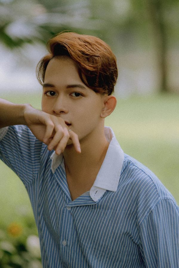 Vừa chia tay Về nhà đi con “Crush quốc dân” Quang Anh tung bộ ảnh than